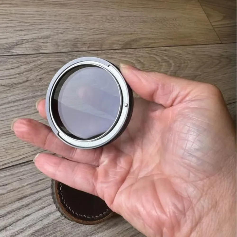 Vintage Nikon Nikkor 52mm Polarizing Lens Filter Made in Japan + Leather Case